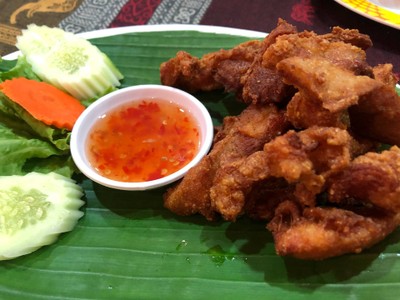 หมูทอด