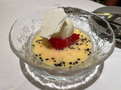 Cold peach soup&yuzu icecream