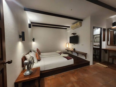 ฐณิชาฌ์รีสอร์ทอัมพวา