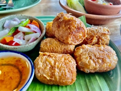 ข้าวปลา Chiangmai 89 Plaza