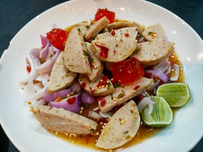 อาหาร หรือ เครื่องดื่ม
