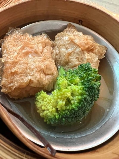 Tofu sheets stuffed with shrimp