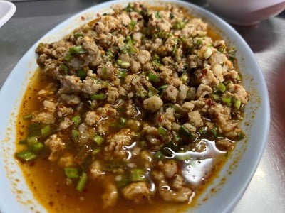 เมนูของร้าน ส้มตำน้องรีจ๊อย