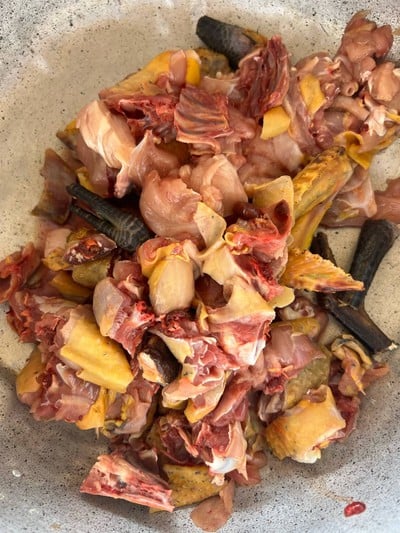 วิธีทำ ผัดเผ็ดไก่บ้าน วิธีทำ ผัดเผ็ดไก่บ้าน