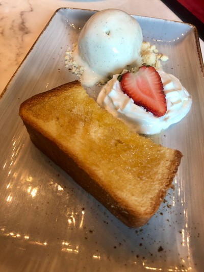 Honey toast