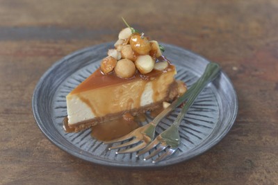 คาราเมลแมคคาเดเมียชีสเค้ก