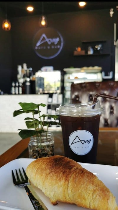 A Day Cafe & Bar