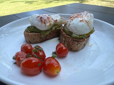 EGG BENEDICT