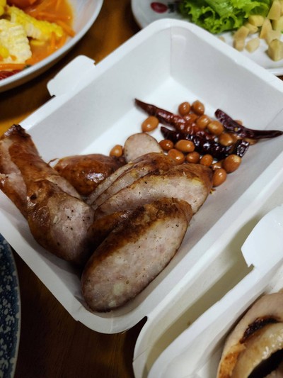 อาหาร หรือ เครื่องดื่ม