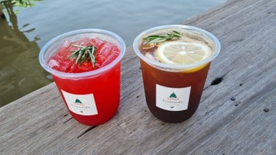 บ้านทองกลับ