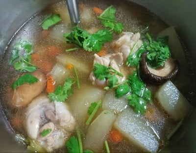 ต้มจืดฟักน่องไก่