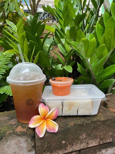 อาหาร หรือ เครื่องดื่ม