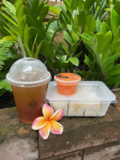 อาหาร หรือ เครื่องดื่ม