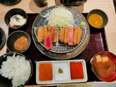 ชุดกิวคัตสึ เนื้อสันไหล่และกิวตัน