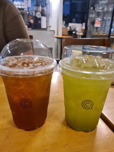 อาหาร หรือ เครื่องดื่ม