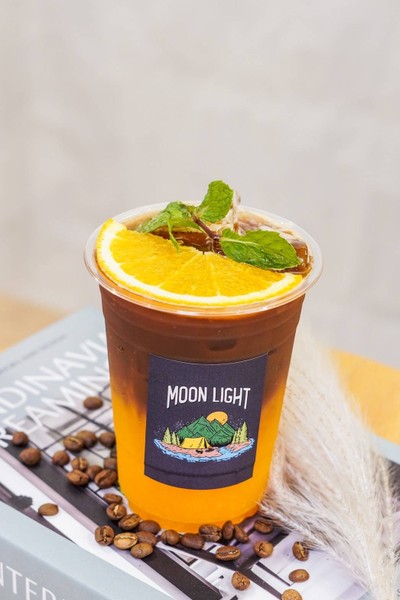 Moonlight Bangsaen Cafe