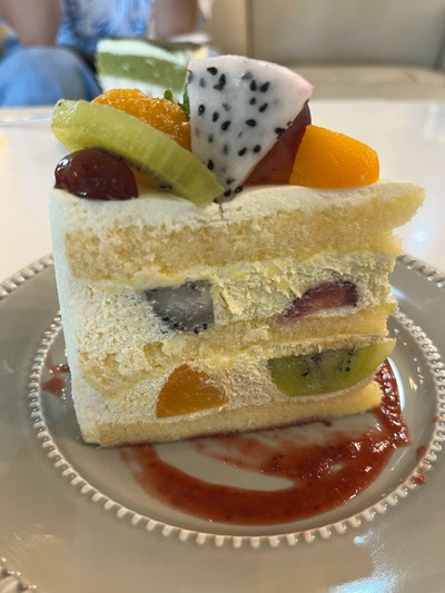 Mixed Fruit Custard Cake