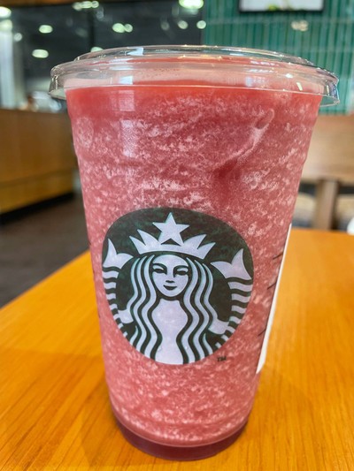 ราสเบอร์รี่ แบล็ค เคอแรนท์ แฟรบปูชิโน่ปั่น