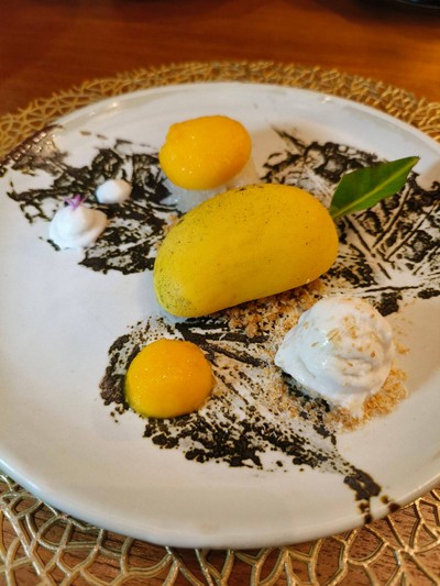 อาหาร หรือ เครื่องดื่ม