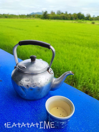 ชาร้อน