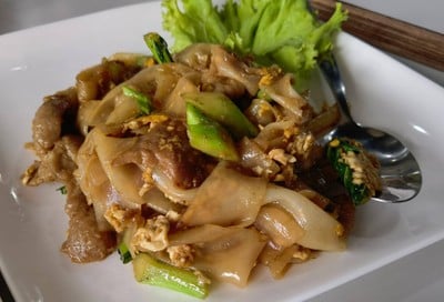 ผัดซีอิ้ว