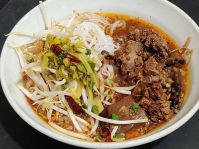 ขนมจีนน้ำเงี๊ยว