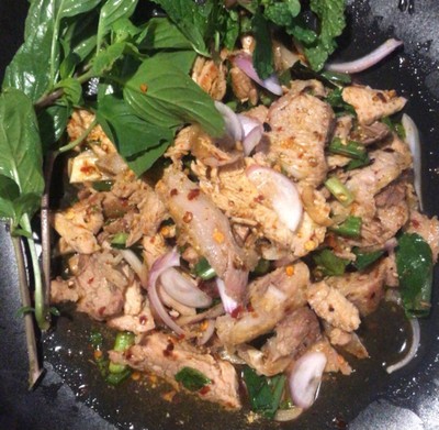 น้ำตกหมู