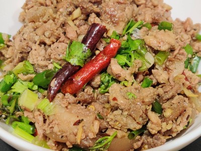 ลาบเหนือ