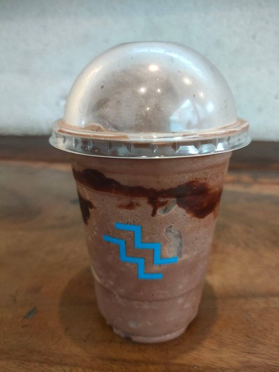 CHOCOLATE (ICED)
