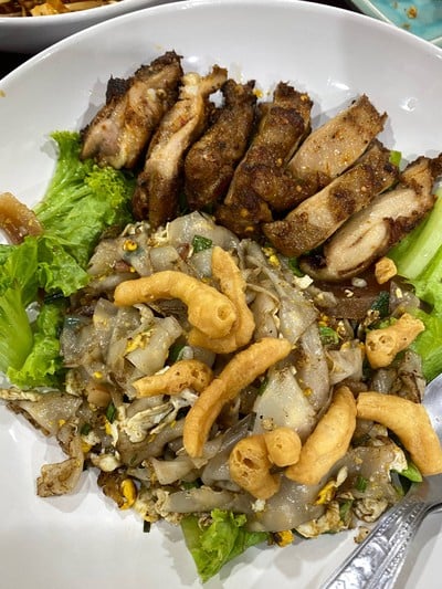 ก๋วยเตี๋ยวคั่ว