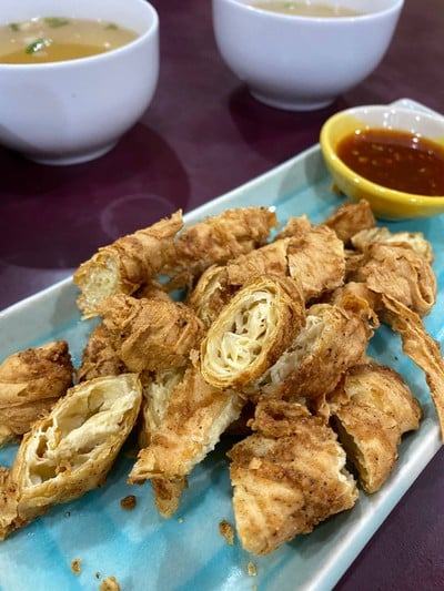 ฟองหู้ม้วน