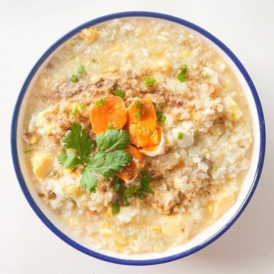 ข้าวตุ๋นใส่ไข่เค็ม