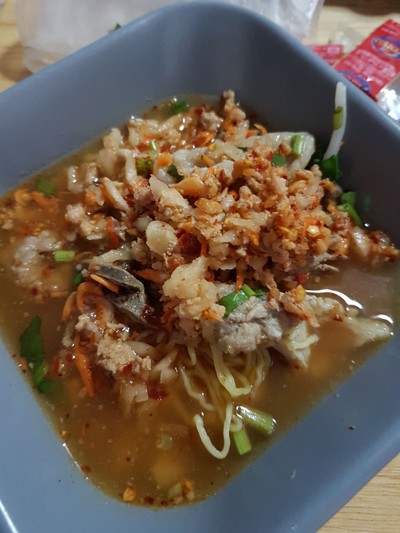 บะหมี่ต้มยำ