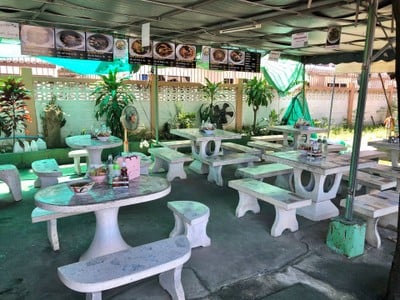 กัปตัน ก๋วยเตี๋ยวไก่ตุ๋นน้ำข้น บ้านอ้อย อ.เมืองสระบุรี