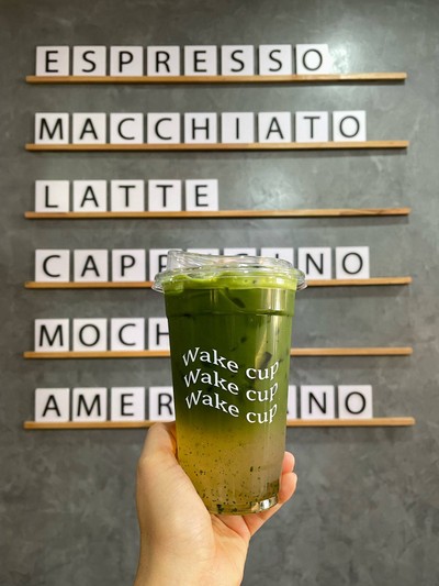 เมนูของร้าน wake cup coffee & bubble tea พังโคน