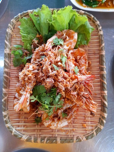 กุ้งทอดกระเทียม