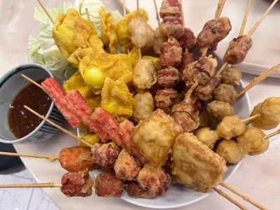 เจ๊ ส.ระศักดิ์ ลูกชิ้นทอด