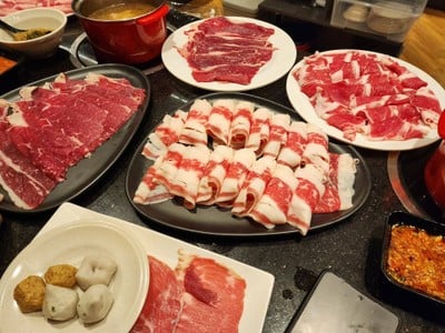 บู๊ลิ้มหม้อไฟ Wu Lin Hot Pot 武林火锅