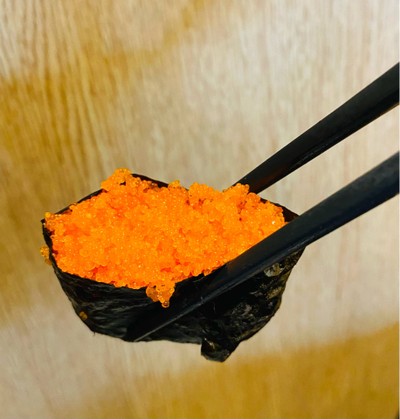 ข้าวห่อสาหร่ายไข่ปลาบิน