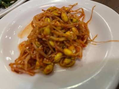 ถั่วงอกดอก