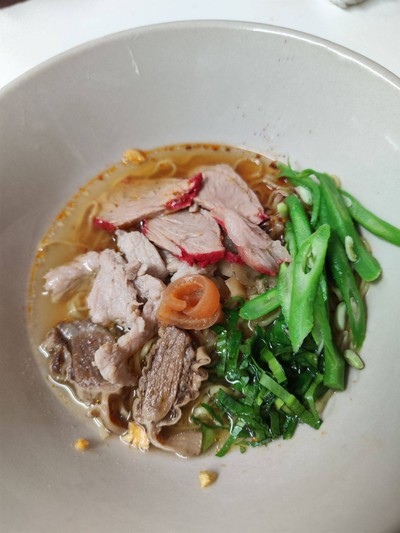 อาหาร หรือ เครื่องดื่ม