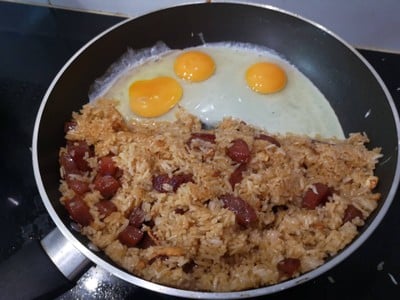 วิธีทำ ข้าวผัดกุนเชียง