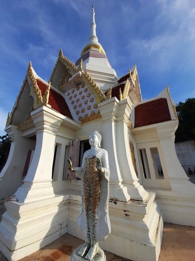 วัดเขาตะเกียบ