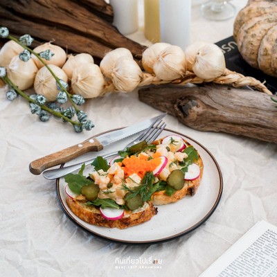 Shrimp and Potato Toast