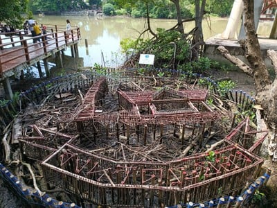 บรรยากาศ ศูนย์การเรียนรู้ป่าชายเลน พระเจดีย์กลางน้ำ