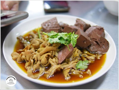 ไส้+เลือด