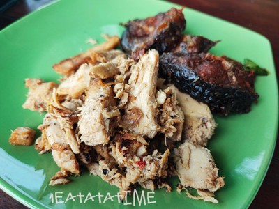 เมนูของร้าน ข้าวแกงเจ้อ้อยเพชรบุรี