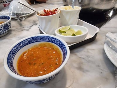 อาหาร หรือ เครื่องดื่ม