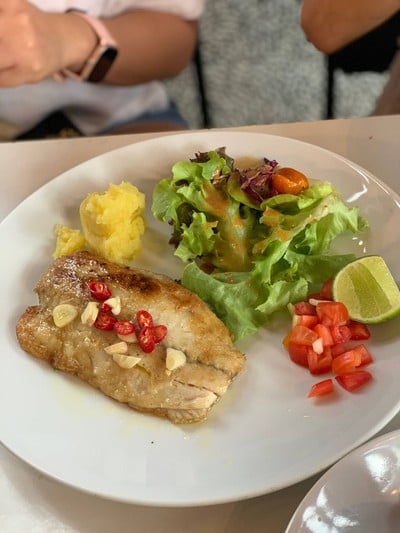 เมนูของร้าน เชฟสมพงษ์