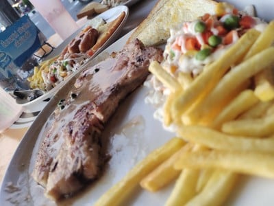 บริการก็ดีบรรยากาศก็ดีครับ